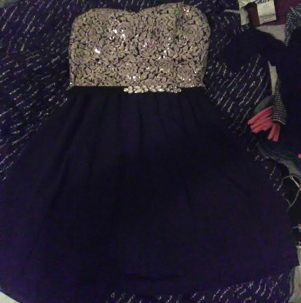 Strapless black dress with belt